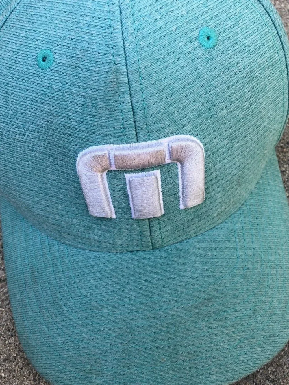 Vintage TRAVIS MATHEW Fitted Hat Men's L/XL Green FlexFit Cap Golf